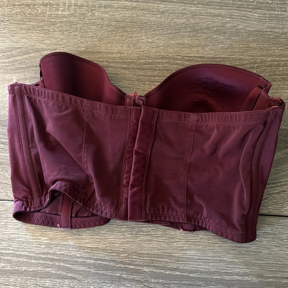 Bra - Picture 2 of 3